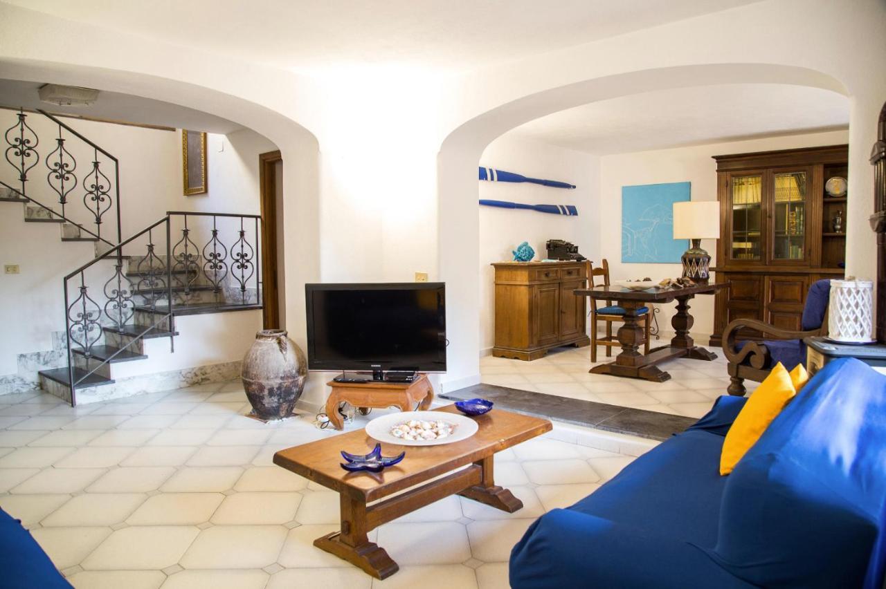 Villa Paradiso Sant'Angelo  Exteriör bild