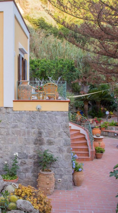 Villa Paradiso Sant'Angelo  Exteriör bild