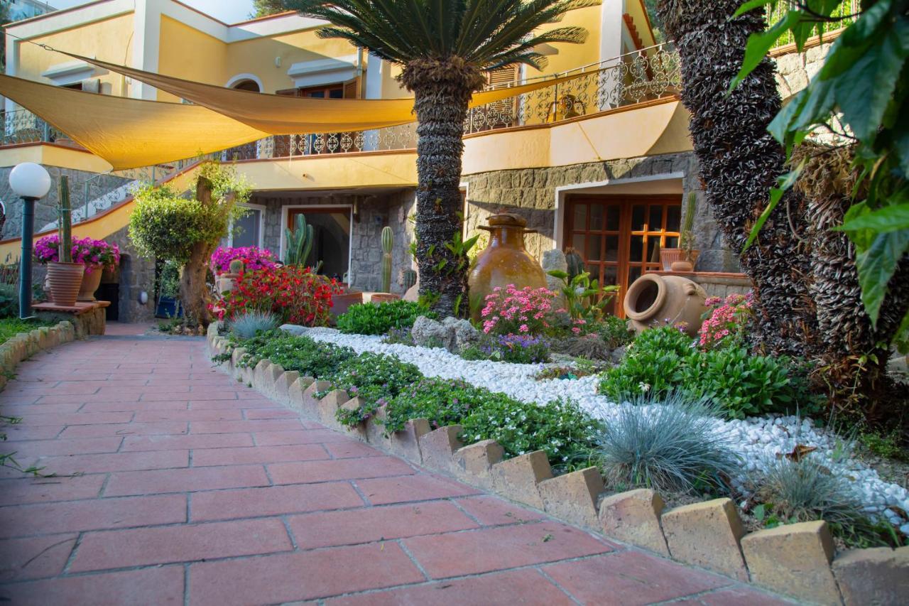 Villa Paradiso Sant'Angelo  Exteriör bild